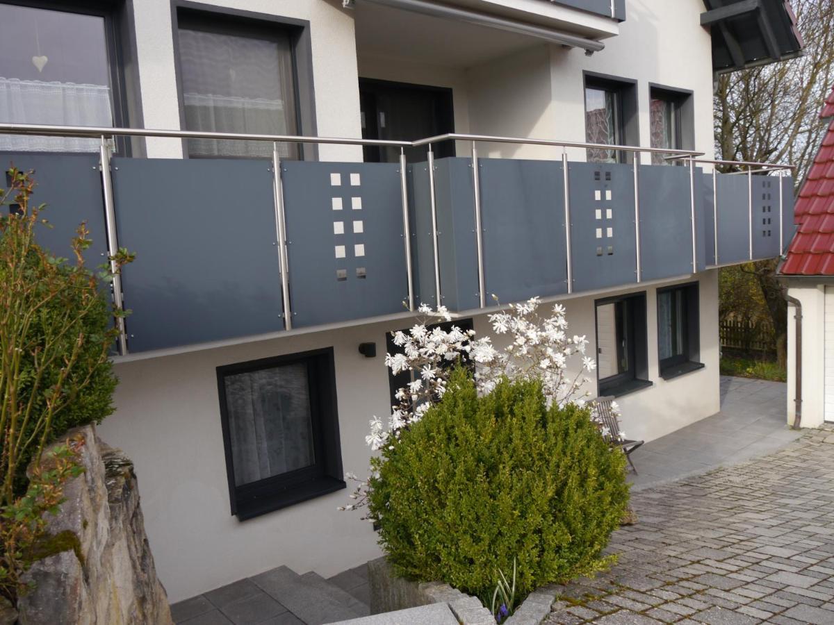 Ferienwohnung Kirchberg Uettingen Ngoại thất bức ảnh